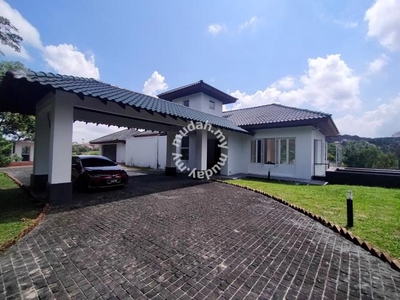 Under Refurbished Bungalow At Planters Haven, Nilai 1 Acre Freehold