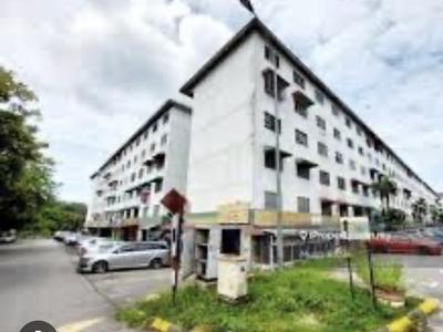 士拉央 Kenanga Apartment Selayang 100% Full loan Gated and Guarded top hill affordable apartment