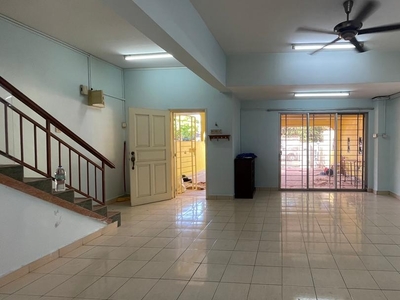 2 Storey landed house in Bandar Putra Permai for Sales