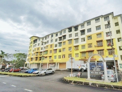 Bare unit at Apartment Seri Permai, Semenyih