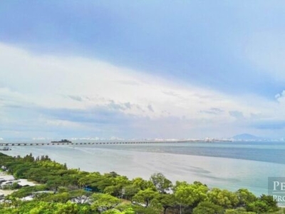 Quaywest Residence_1818sf_4 Rooms_Seaview condo_槟州世界城_Near Queensbay Mall