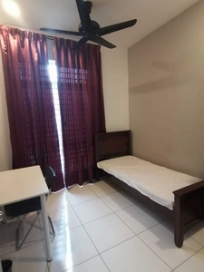 Room for rent, Taman Laman Setia @ Gelang Patah