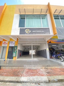 2 Storey Shop Lot Hill Park Avenue Near UiTM & Hospital Puncak Alam