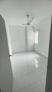 3R2B Trifolia apartment for rent @ Taman Saga good surrounding
