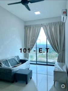 AVAILABLE NOW ! 3R2B MAPLE RESIDENCE Fully Furnished 2 Carpark