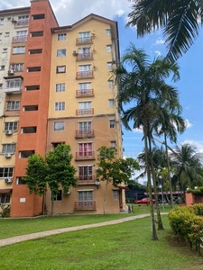 Below MV : Apartment Intana Ria 2 Seksyen 7 Bangi