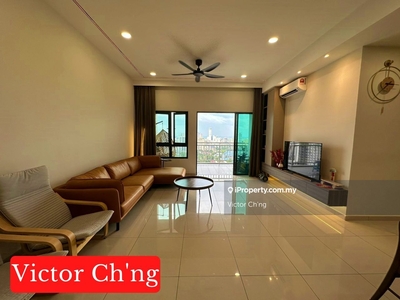Corner unit sea view: Located on a high floor with spacious layout