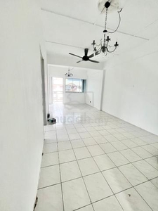 【Corner Unit】Apartment Blok Mawar , Taman Tun Teja , Rawang