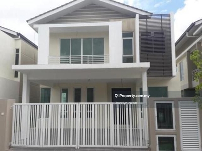 Double Storey Bungalow for Sale@ Hill Park Residence Alma
