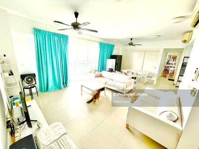 Freehold KL View Partially Furnished Walking Distance LRT 2 Car Park
