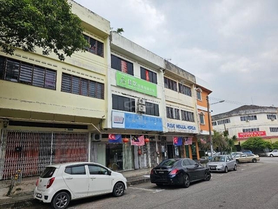 Johor Jaya , Jln Rosmerah , Three Storey Shop Lot For Sale