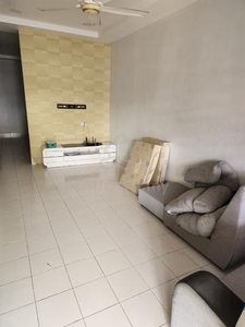 Kulai /Bandar putra /jalan rajawali /partially furnished /for Rent