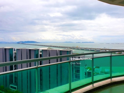 Mid floor, renovated & furnished, sea view & Penang Bridge view!