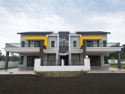 New Semi D Double Story Freehold Klang Selangor Gated Guarded Land
