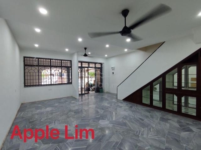Newly Renovated Taman Impian 2 storey Terrace House Good Condition