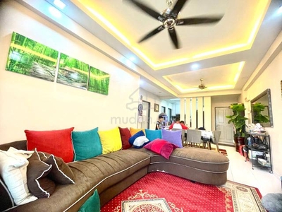 Nice Renovated unit with 2 carpark|Apartment Damai Sek 25 Shah Alam