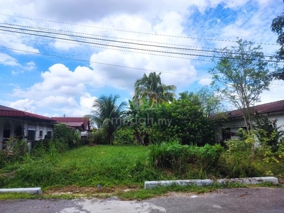 Pokok assam residential land for sale / 保阁亚三住宅地出售