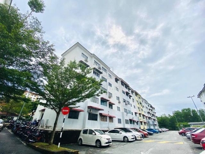 Puchong Bandar Kinrara , Damai Utama apartment Level 2 - Dep 1+1