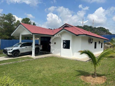 Rumah Banglo Setingkat Mampu milik di Bukit Kerayong, Puncak Alam