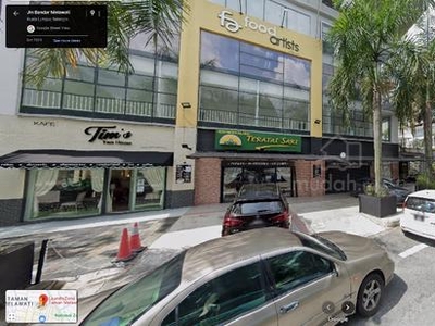 Taman Melawati Endlot Shop with 2 Private Carpark Facing Mainroad
