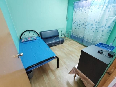 Tampoi,cempaka flat,full loan, 3 room 2 bath, Level 3 , with furniture