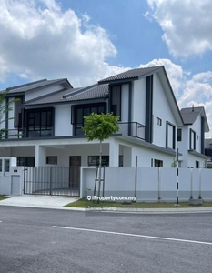 The Crest @ Mount Austin , Double Storey Corner