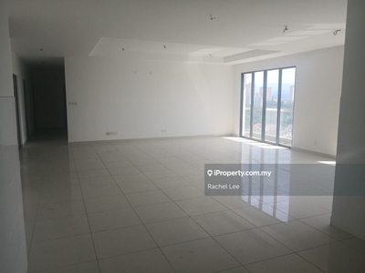 Walking distance to MRT station you vista penthouse for sale