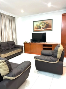 3bedrooms Fully Furnished Corner Lot Datin Halimah Condo Larkin for Rent