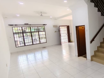 Bandar Damai Perdana Repainted 2-Storey Link House For Rent