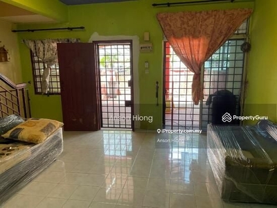 Bukit Indah 2storey terrace house partial furnished for rent