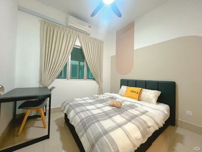 Easy access to KL City, Near LRT Salak Selatan , Fully Furnished Middle rooms @ Razak City Residence, Sungai Besi