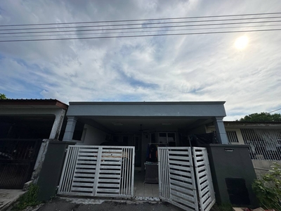 Facing Open & View from Hill!! Single-Storey Terrace House