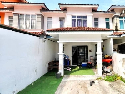 Murah | Hot Area : Double Storey Terrace House La Cottage, Taman Putra Perdana Puchong.