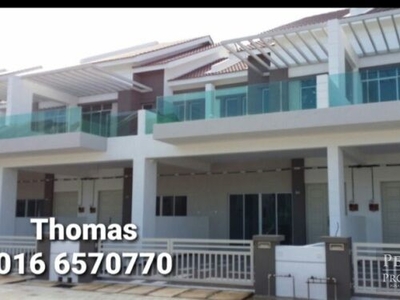 Taman Royale Nova | Double Storey Terrace | Balcony | Never Tenanted Before | 4 Bedrooms with Bathroom Attached | Swimming Pool