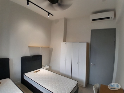 5 Mins drive to Sunway & Taylor & Monash| Twin Sharing Room Full Furnish @ Union Suites Bandar Sunway| Ready move In