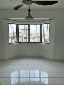 Aman Dua Apartment for Rent Kepong Partly furnished High Floor vacant ready move in Aman Puri