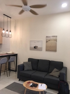Arte Mont Kiara Studio for rent Fully furnished Airbnb unit Nice and cozy Solaris Mont Kiara Dutamas KL