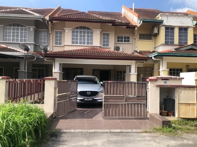 Bandar Seri Putra Bangi Double Storey Terrace House Bangi