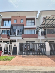 Bank Lelong 3 Storey Terrace House Taman Myra Meranti Puchong