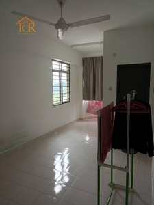 Basic Furnished Unit @ Suria Ixora Apartment Seksyen 27 Shah Alam