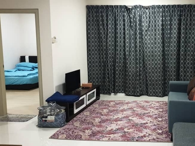 Beautiful FULLY FURNISHED Comes with 1 Carpark Block 1 TTDI Adina at Seksyen 13 Shah Alam For Rent