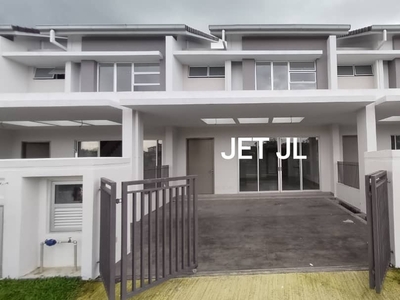 Brand New 2 Storey Terraced House @ Amverton Links Sentosa Klang