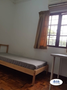 Comfort SINGLE ROOM FOR RENT AT TROPICANA, PETALING JAYA