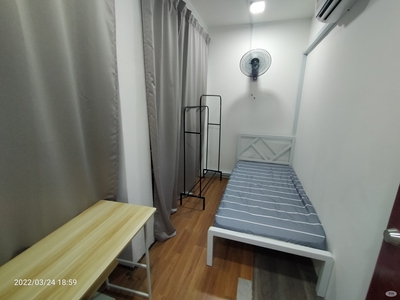 Female Unit Can Walking distance to IOI Mall Puchong