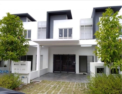 FOR RENT Double Storey Terrace @ Casa Green Cybersouth, Dengkil