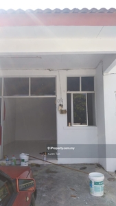 Karen) Single Storey House at Batu Gajah bemban for rental