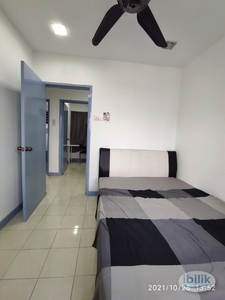 Middle Room at Cengal Condominium, Bandar Sri Permaisuri, LRT Salak Selatan