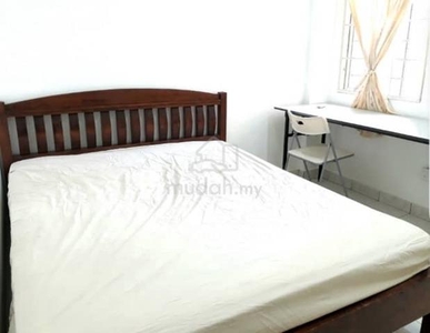 Middle room to Rent near Hospital Ampang