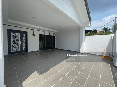 Newly & nicely renovated 2sty link house @Bukit Permai Kajang