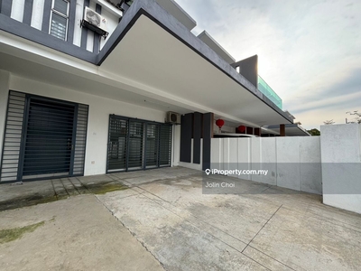 Puchong Prima 4r4b move in condition freehold